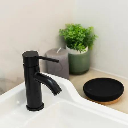 L'atelier - Warm Loft דירה פורטו